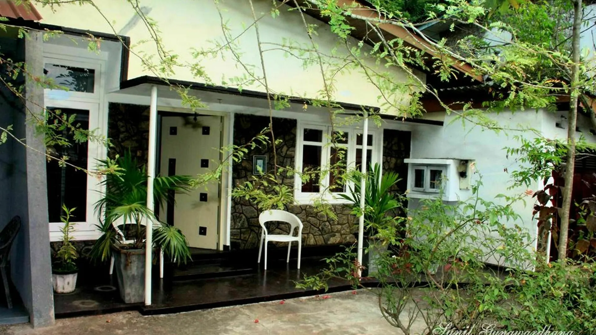 303 Homestay Kandy
